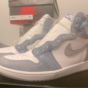 Nike Air Jordan 1 Retro Hyper Royal Sz. 10